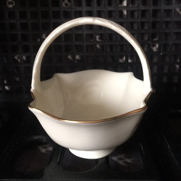 Lenox Candy Basket - Picture 4 of 5